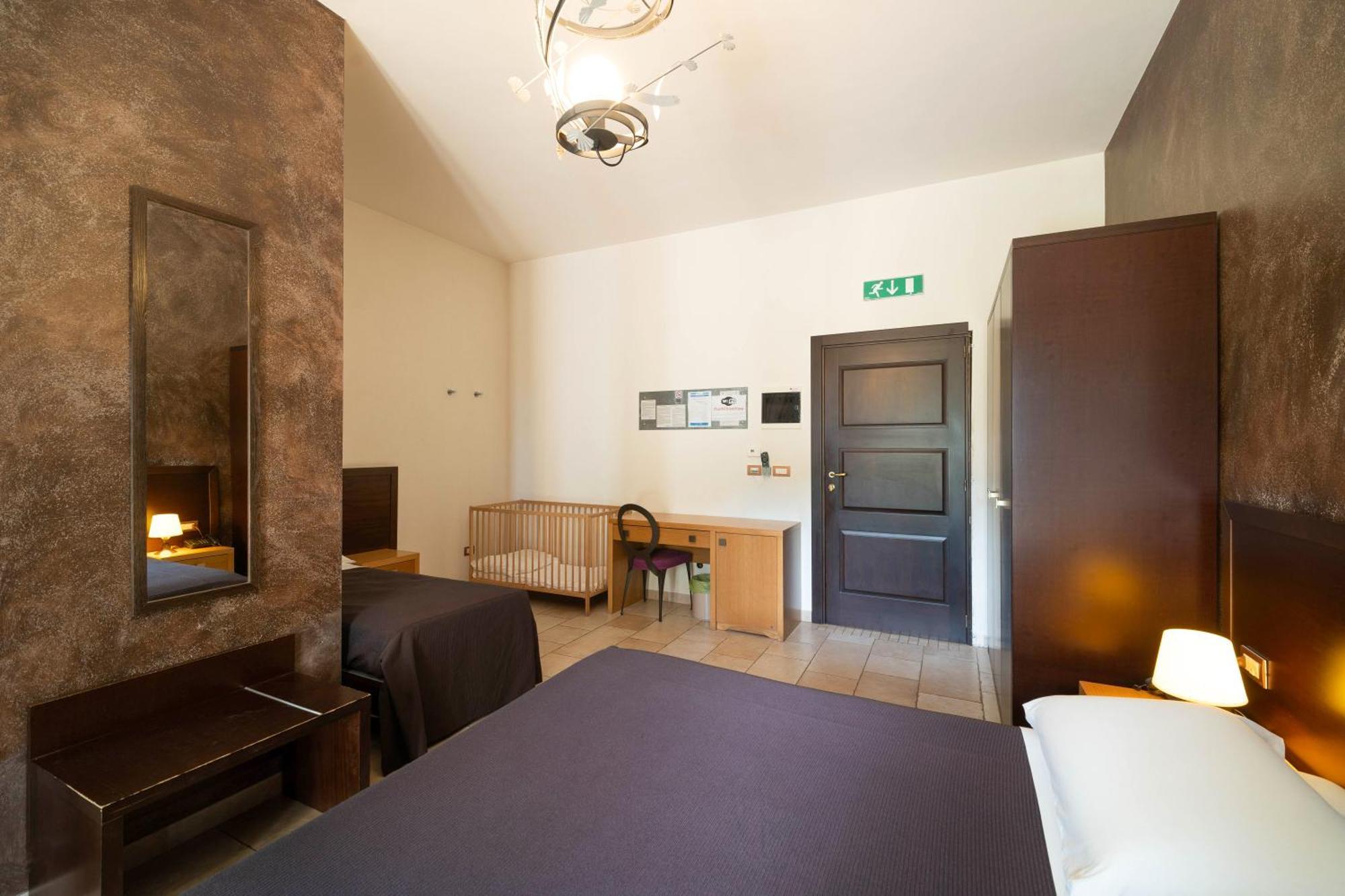 Agriturismo Tenuta Chianchizza モノーポリ 部屋 写真
